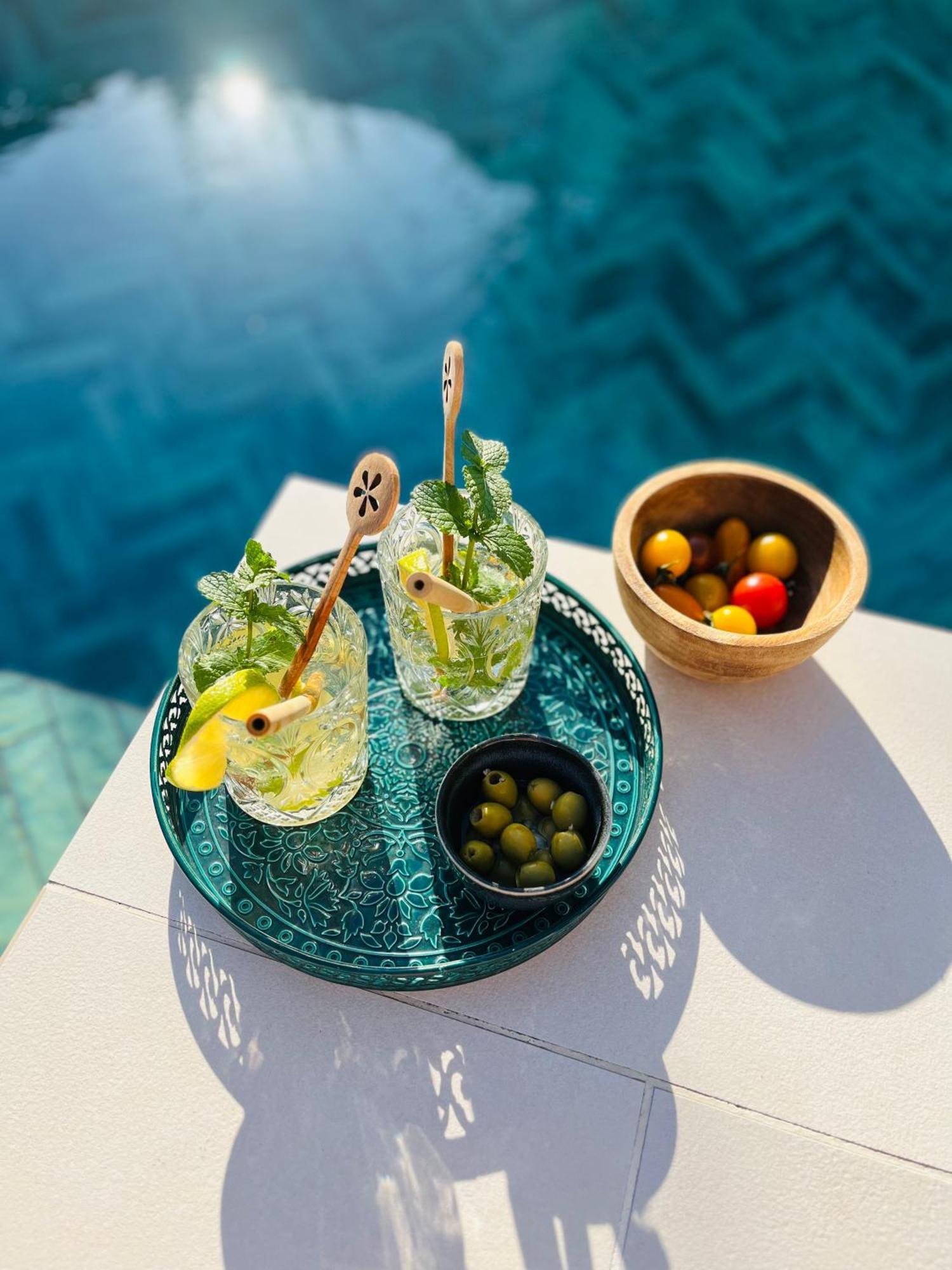 Villa Alisa Avec Piscine Privee รอกเกอบรูน-ซูร์-อาร์ฌ็องส์ ภายนอก รูปภาพ