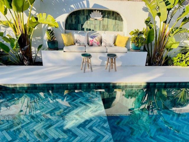 Villa Alisa Avec Piscine Privee รอกเกอบรูน-ซูร์-อาร์ฌ็องส์ ภายนอก รูปภาพ